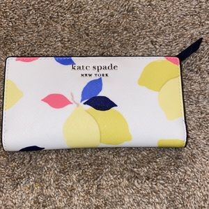 Kate spade lemon wallet